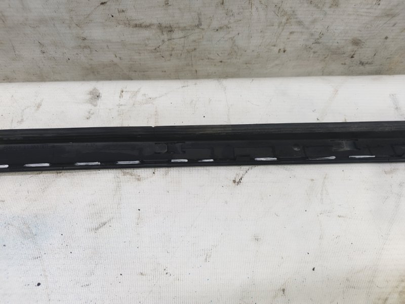 Молдинг лобового стекла Citroen C4 2008