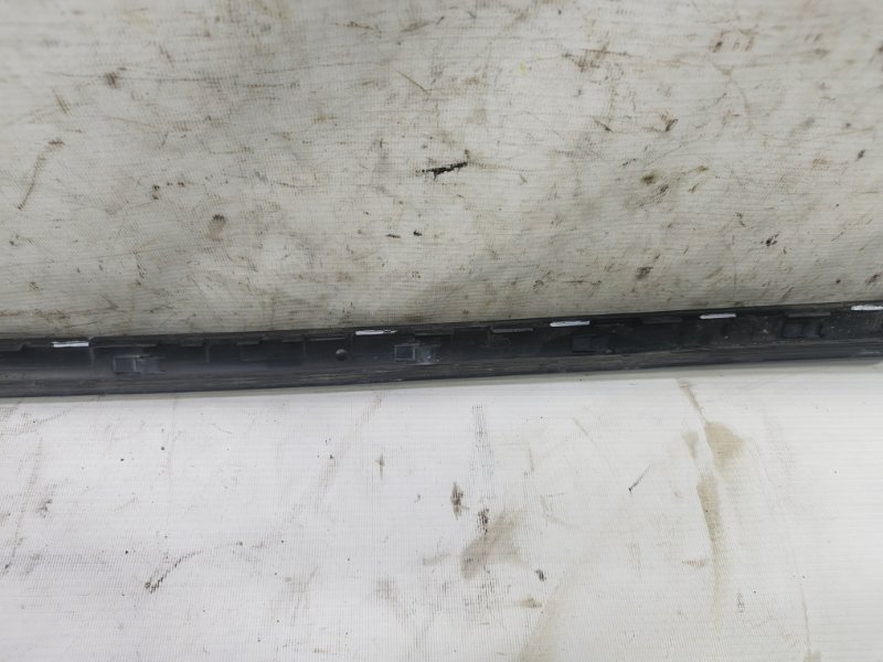 Молдинг лобового стекла Citroen C4 2008