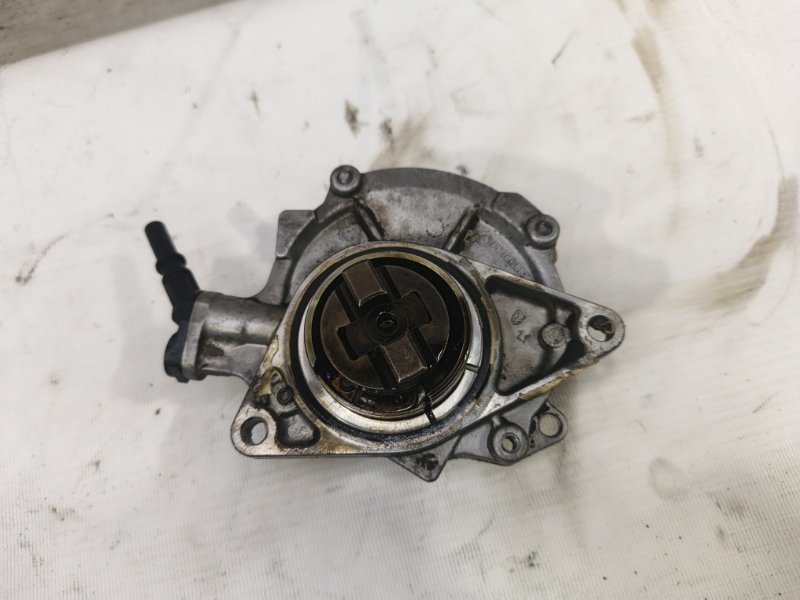 Насос вакуумный Citroen C4 2008