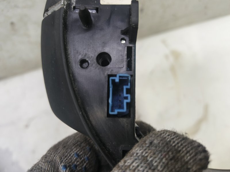 Кнопки руля Citroen C4 2008