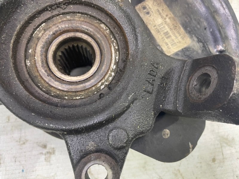 Кулак поворотный Lada Xray 2021