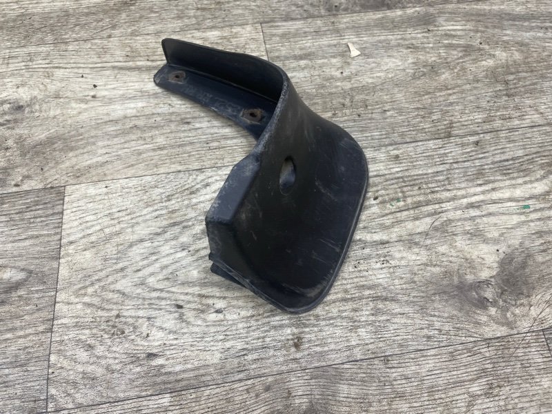 Брызговик Toyota Corolla 2008 E150