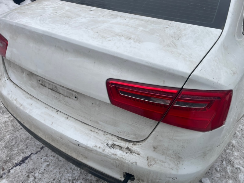 Стекло заднее Audi A6 2012