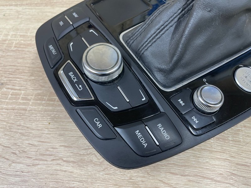 Блок управления Audi A6 2012