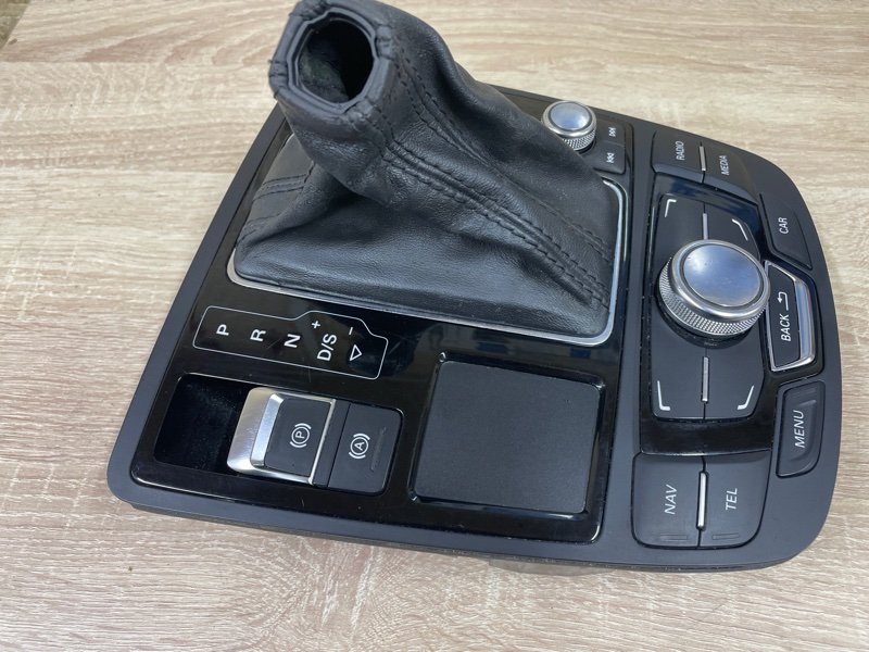 Блок управления Audi A6 2012