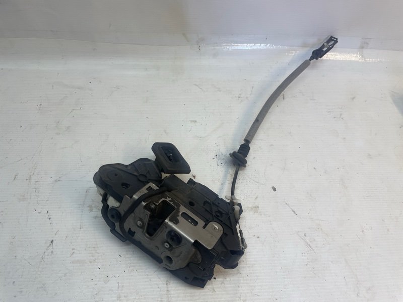 Замок двери Volkswagen Polo 2020