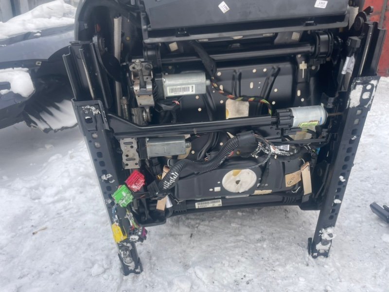 Сиденье Audi A6 2012