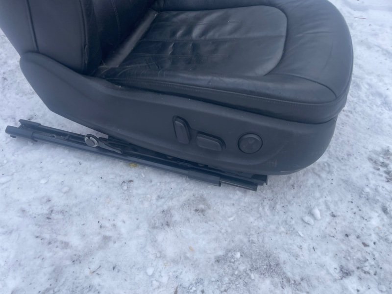 Сиденье Audi A6 2012