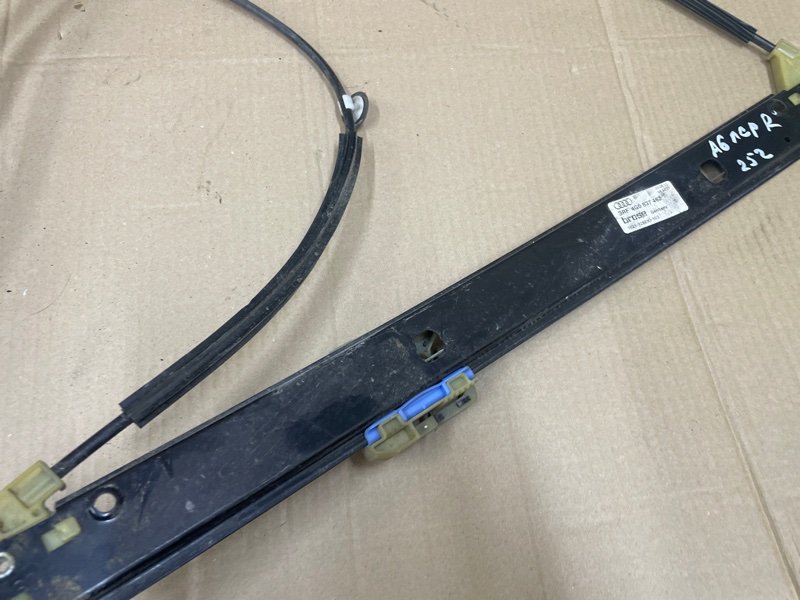 Стеклоподъемник Audi A6 2012