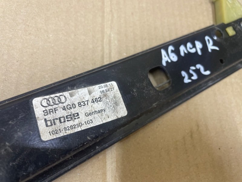 Стеклоподъемник Audi A6 2012