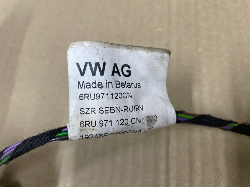 Проводка двери Volkswagen Polo 2020