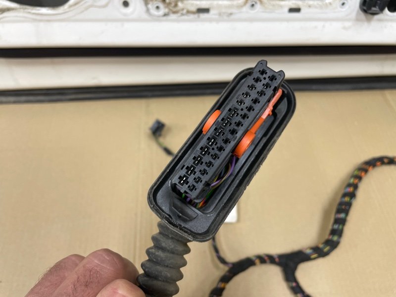 Проводка двери Volkswagen Polo 2020