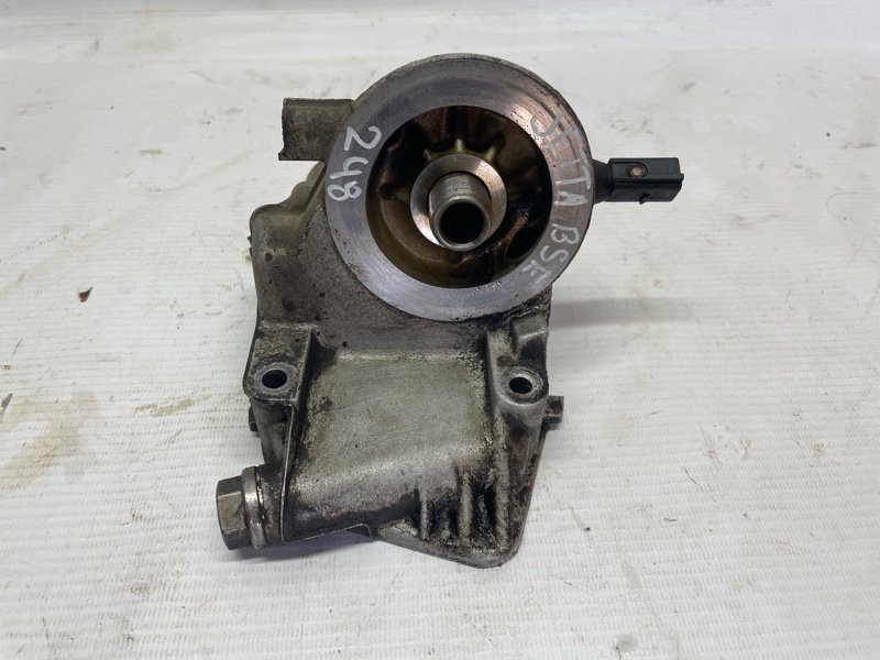 Кронштейн Volkswagen Jetta 2008