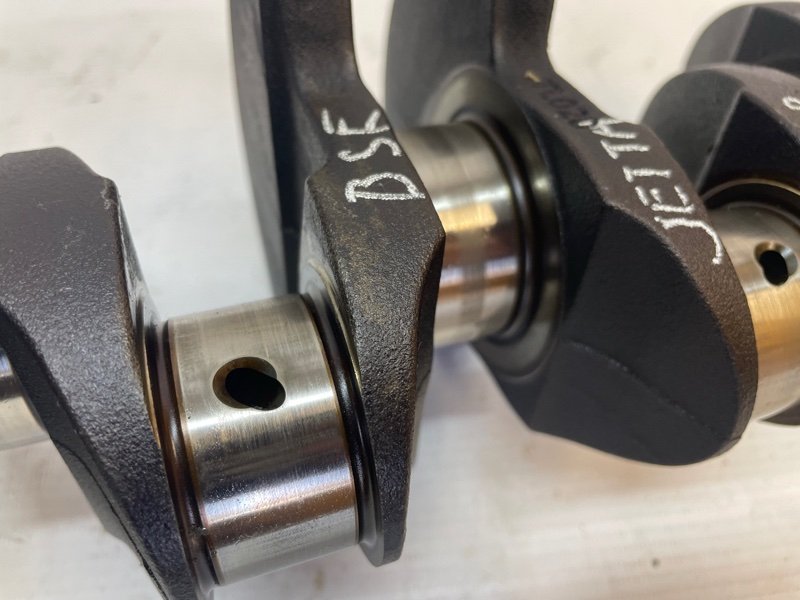 Коленвал Volkswagen Jetta 2008