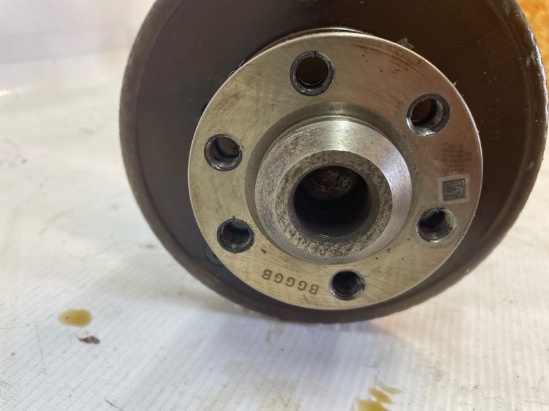 Коленвал Volkswagen Jetta 2008