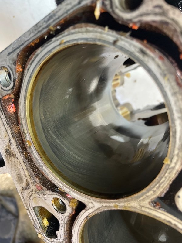 Блок цилиндров Volkswagen Jetta 2008