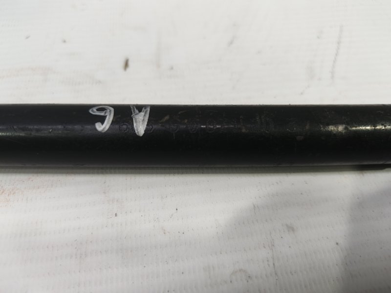 Крюк буксировочный Audi A6 2012