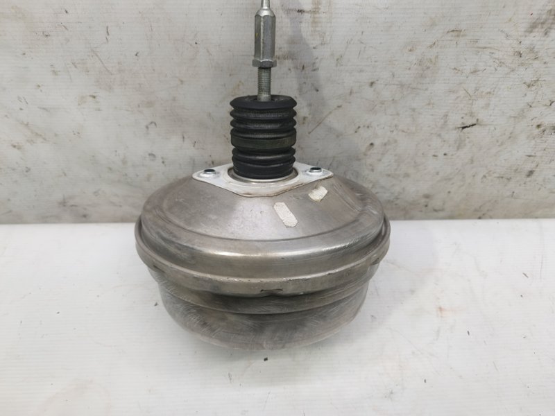 Вакуумный усилитель Audi A6 2012