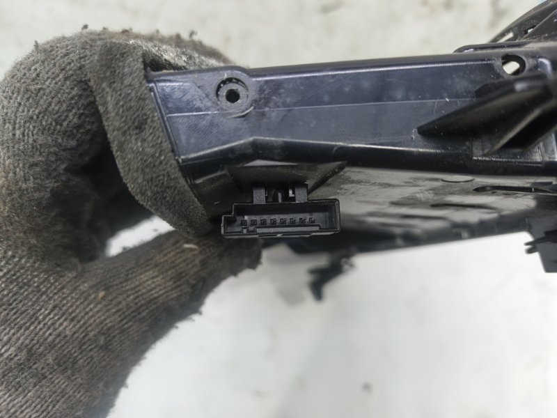 Дефлектор воздушный Audi A6 2012