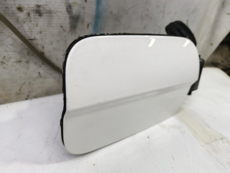 Лючок бензобака Audi A6 2012