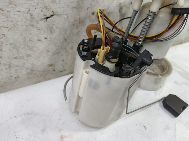 Бензонасос Audi A6 2012