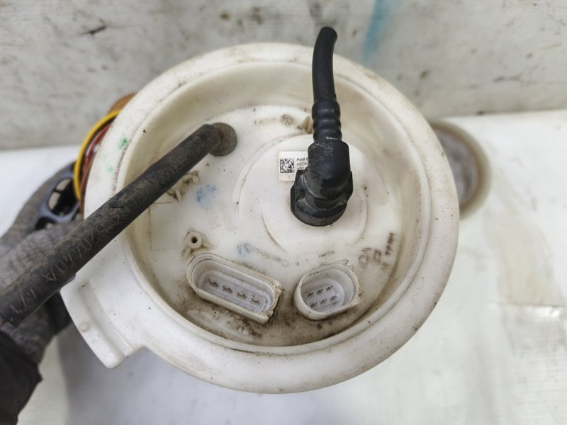 Бензонасос Audi A6 2012