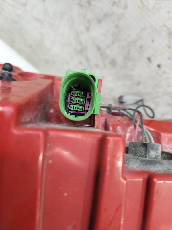 Фонарь Audi A6 2012