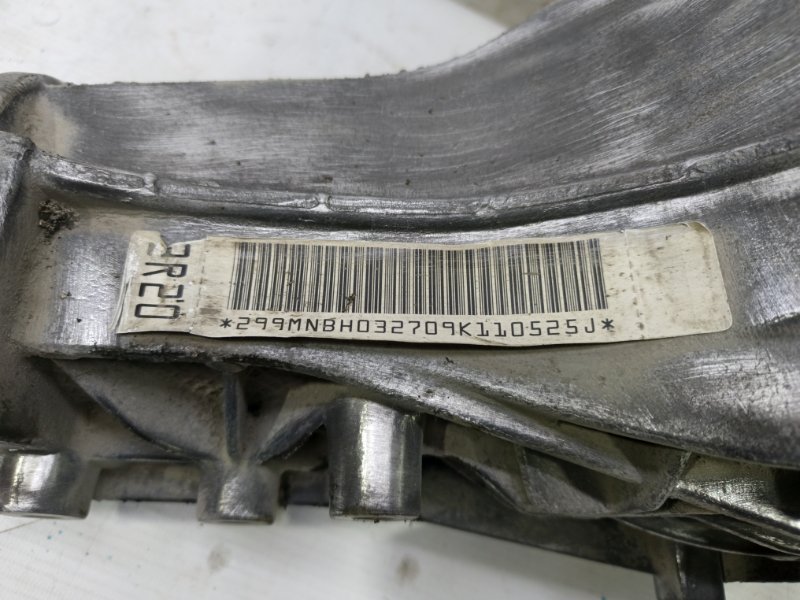 Редуктор Audi A6 2012