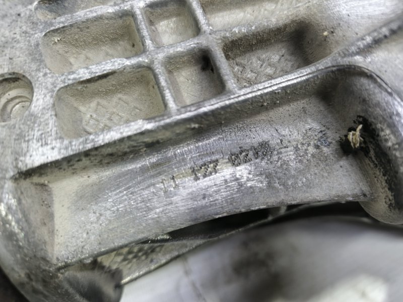 Редуктор Audi A6 2012