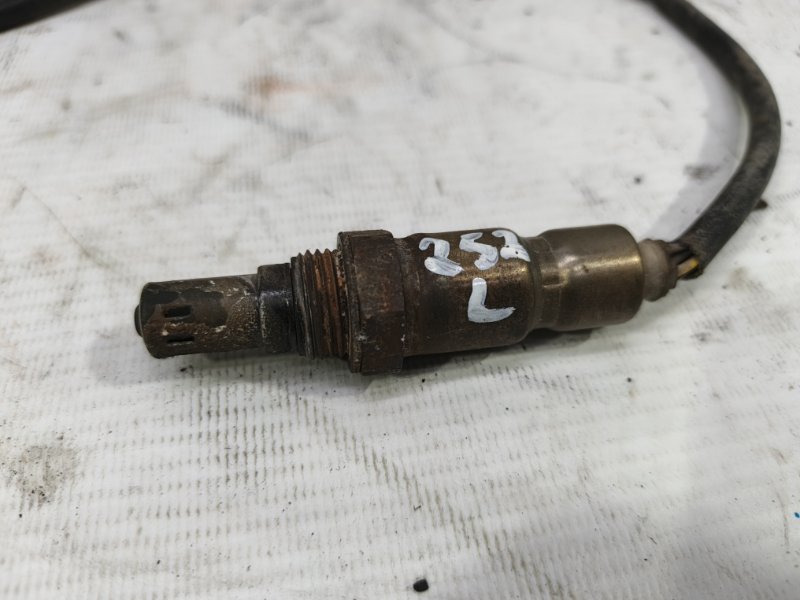 Лямбда зонд Audi A6 2012