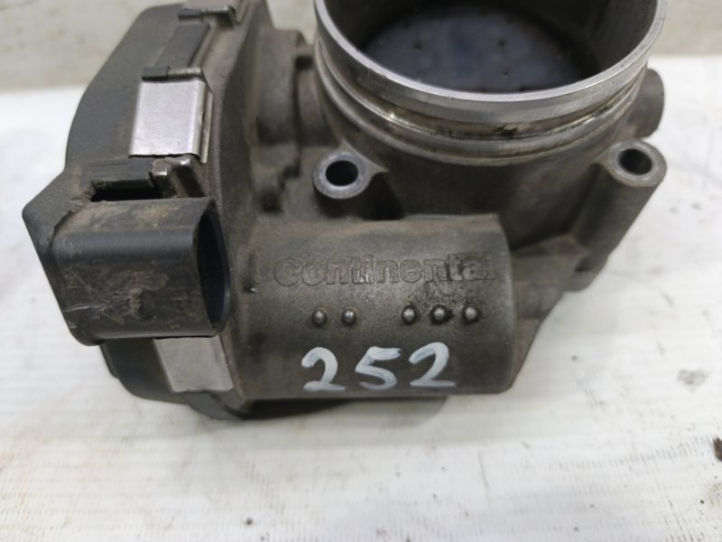 Дроссельная заслонка Audi A6 2012