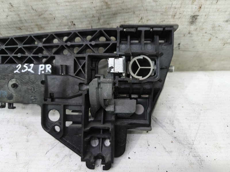 Ручка двери Audi A6 2012