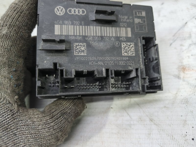 Блок комфорта Audi A6 2012