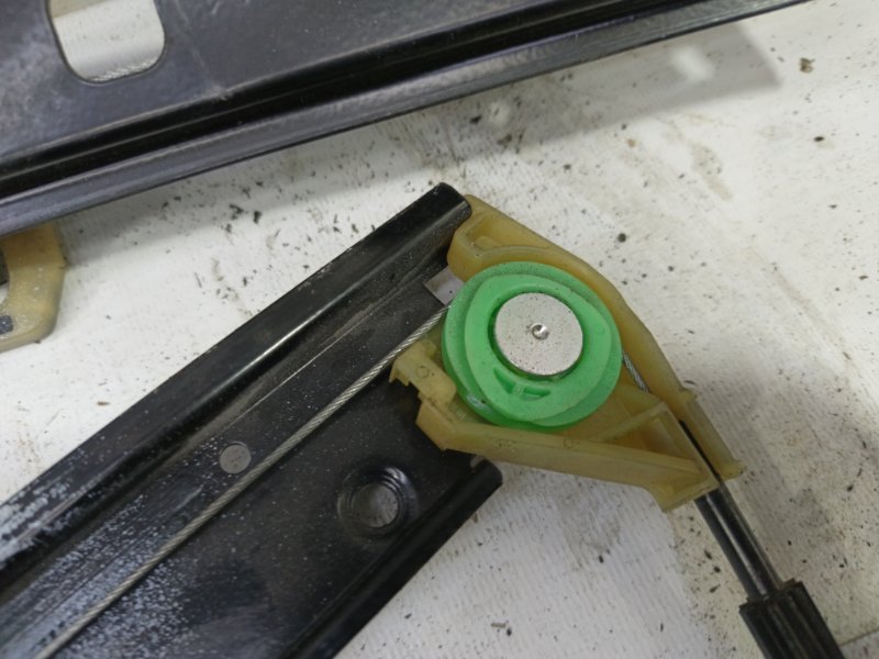 Стеклоподъемник Audi A6 2012