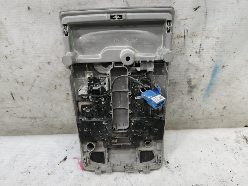 Плафон салона Audi A6 2012