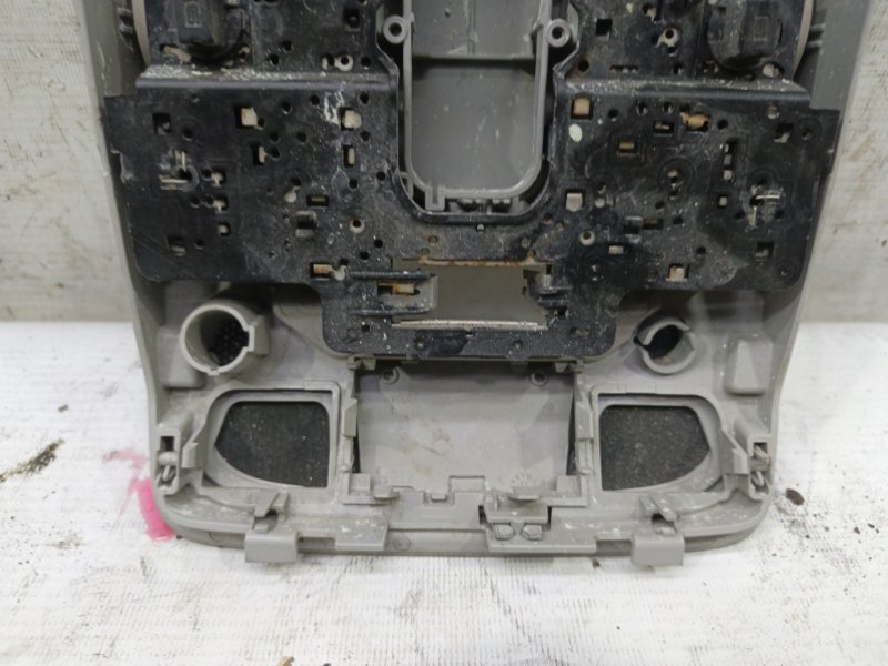 Плафон салона Audi A6 2012