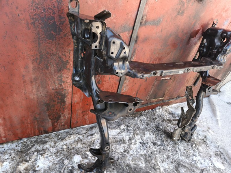 Балка Audi A6 2012