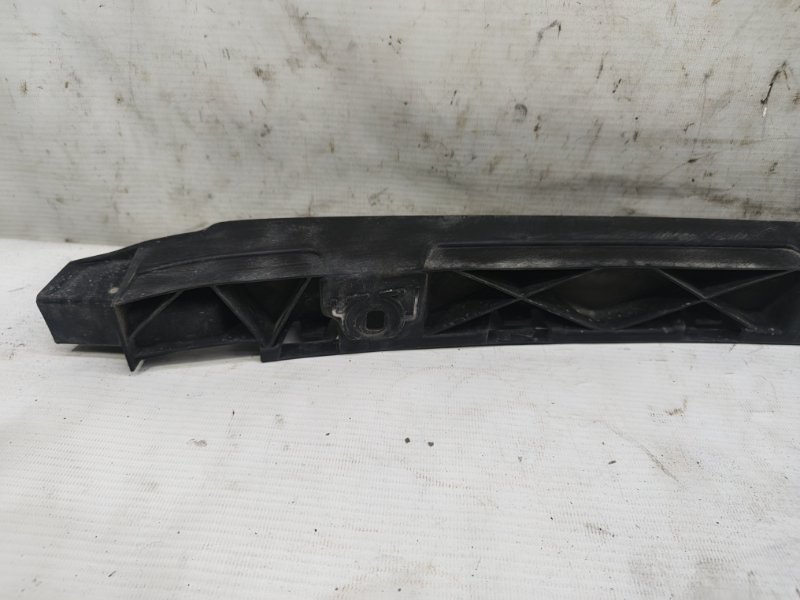 Кронштейн бампера Audi A6 2012