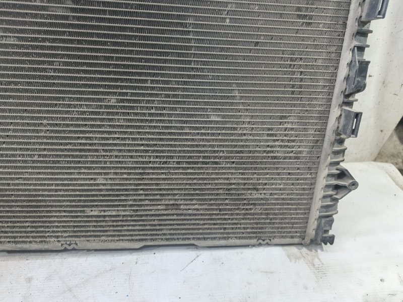 Радиатор основной Audi A6 2012