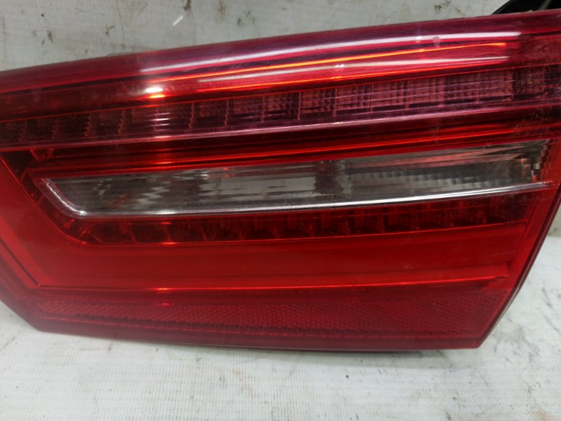 Фонарь Audi A6 2012