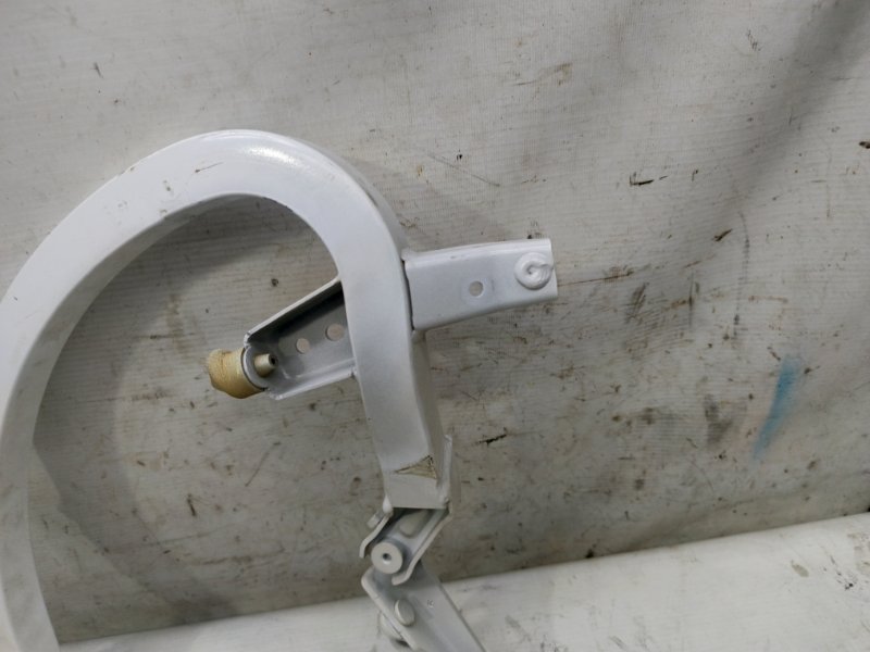 Петля багажника Audi A6 2012