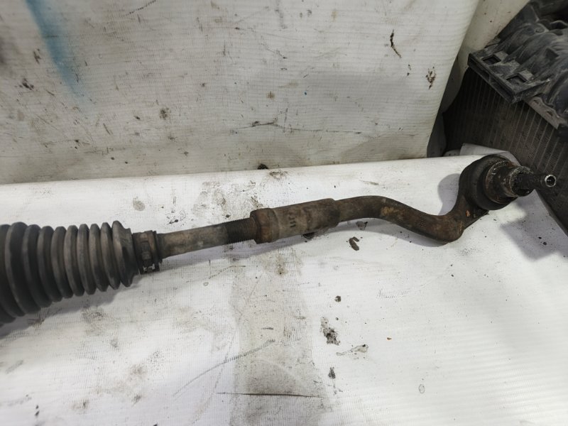 Рулевая рейка Audi A6 2012