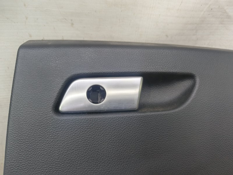 Бардачок Audi A6 2012