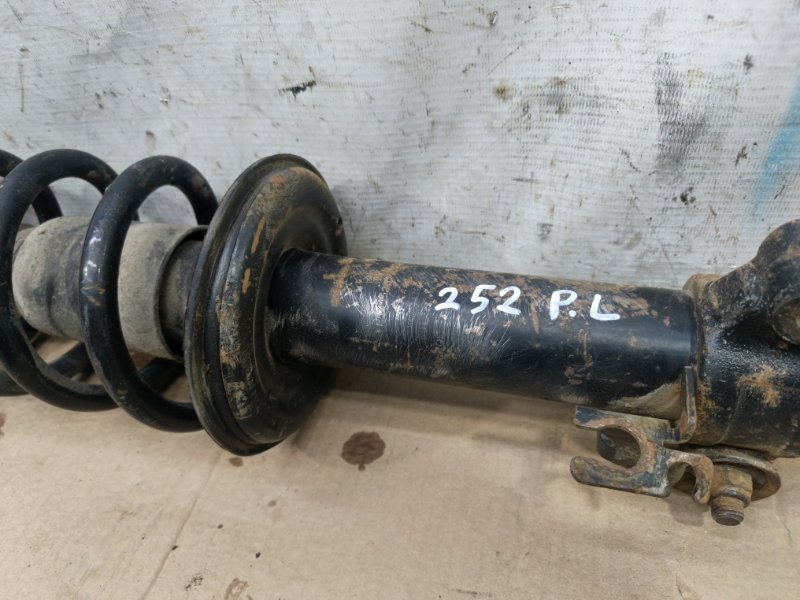 Амортизатор Audi A6 2012