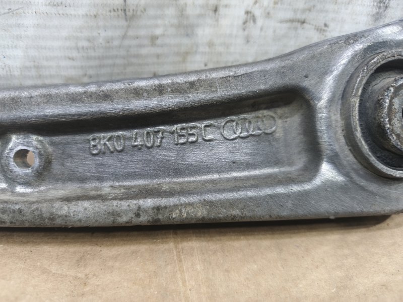 Рычаг Audi A6 2012