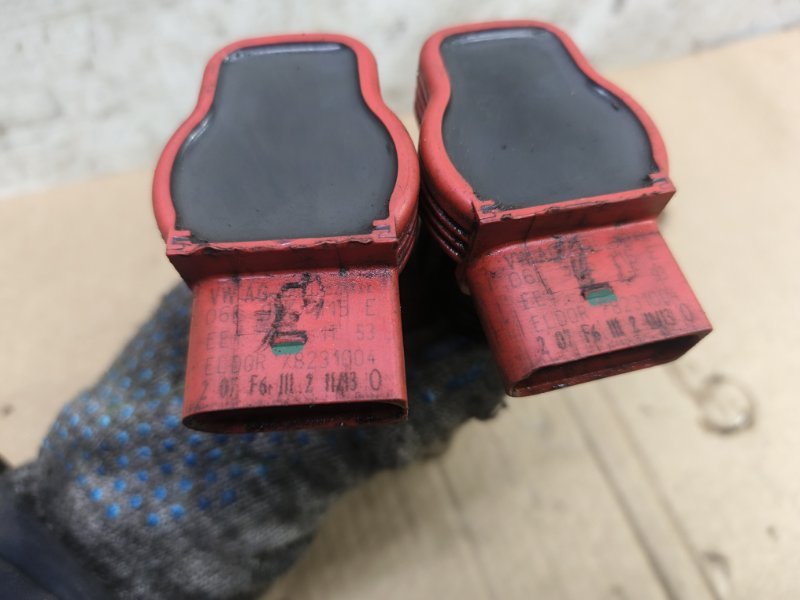 Катушка зажигания Audi A6 2012