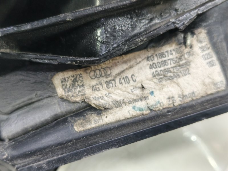 Зеркало Audi A6 2012