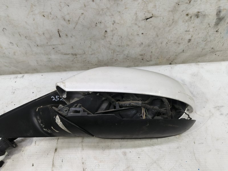 Зеркало Audi A6 2012