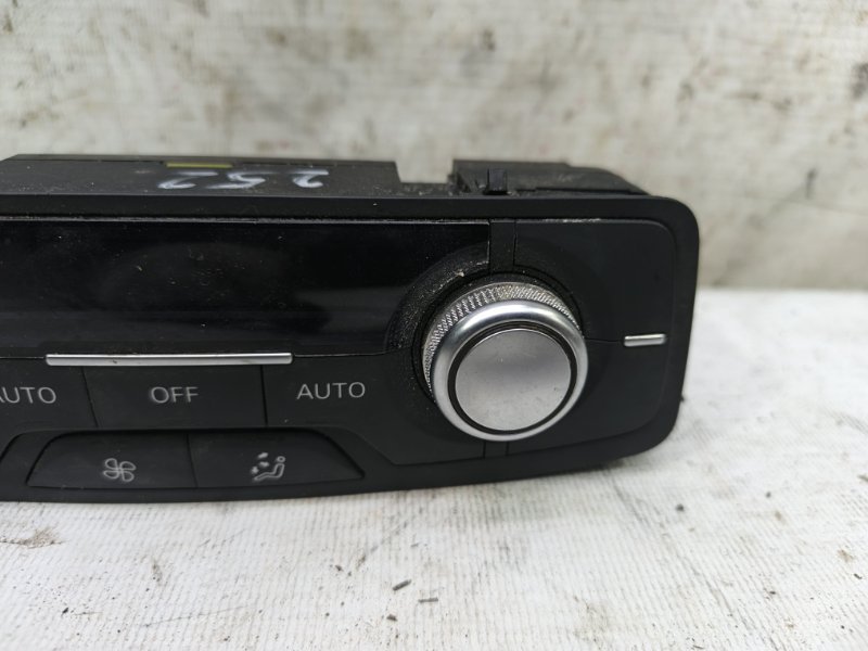 Блок Управление Печкой Audi A6 2012