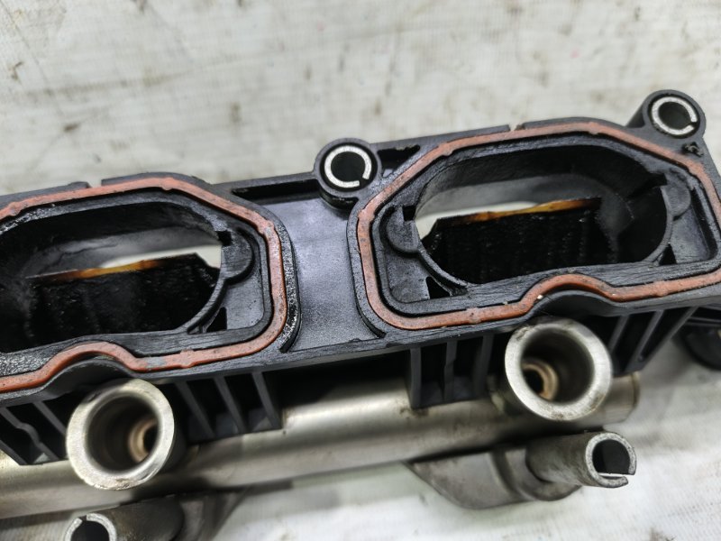 Впускной коллектор Audi A6 2012